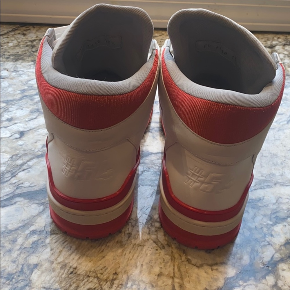 Louis Vuitton sneaker - Picture 5 of 8